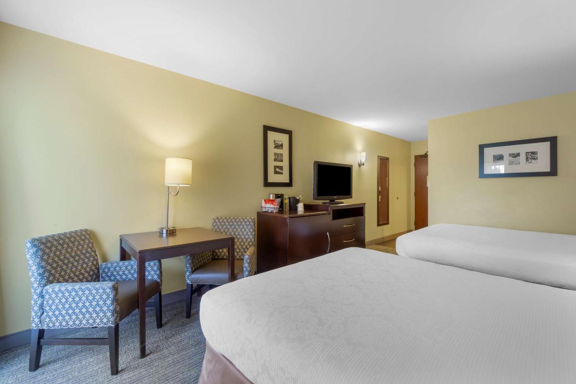 Best Western Plus Plaza By The Green Kent Exteriér fotografie