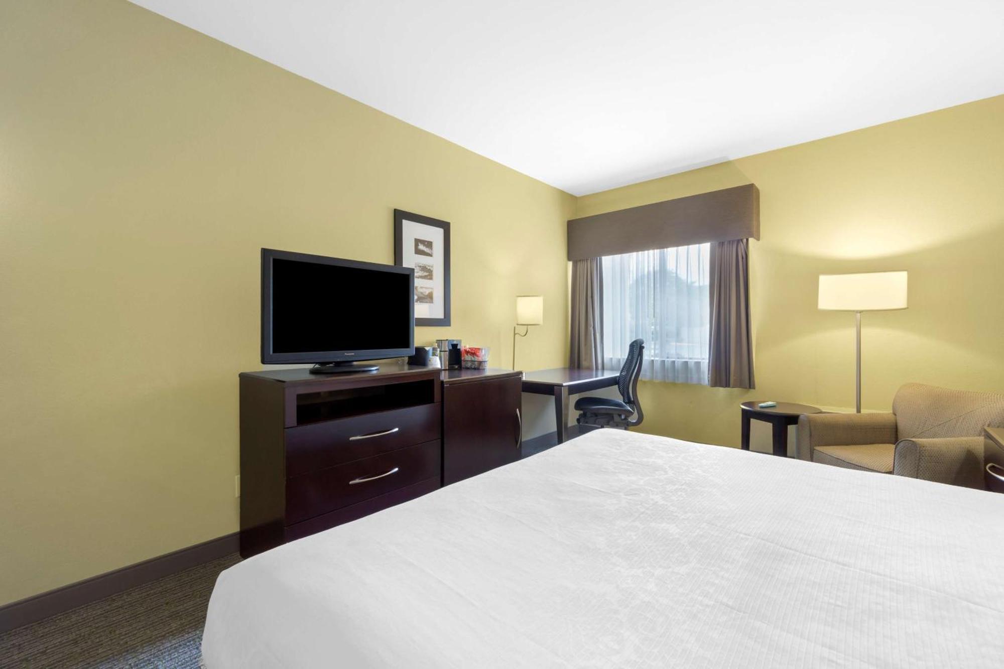 Best Western Plus Plaza By The Green Kent Exteriér fotografie