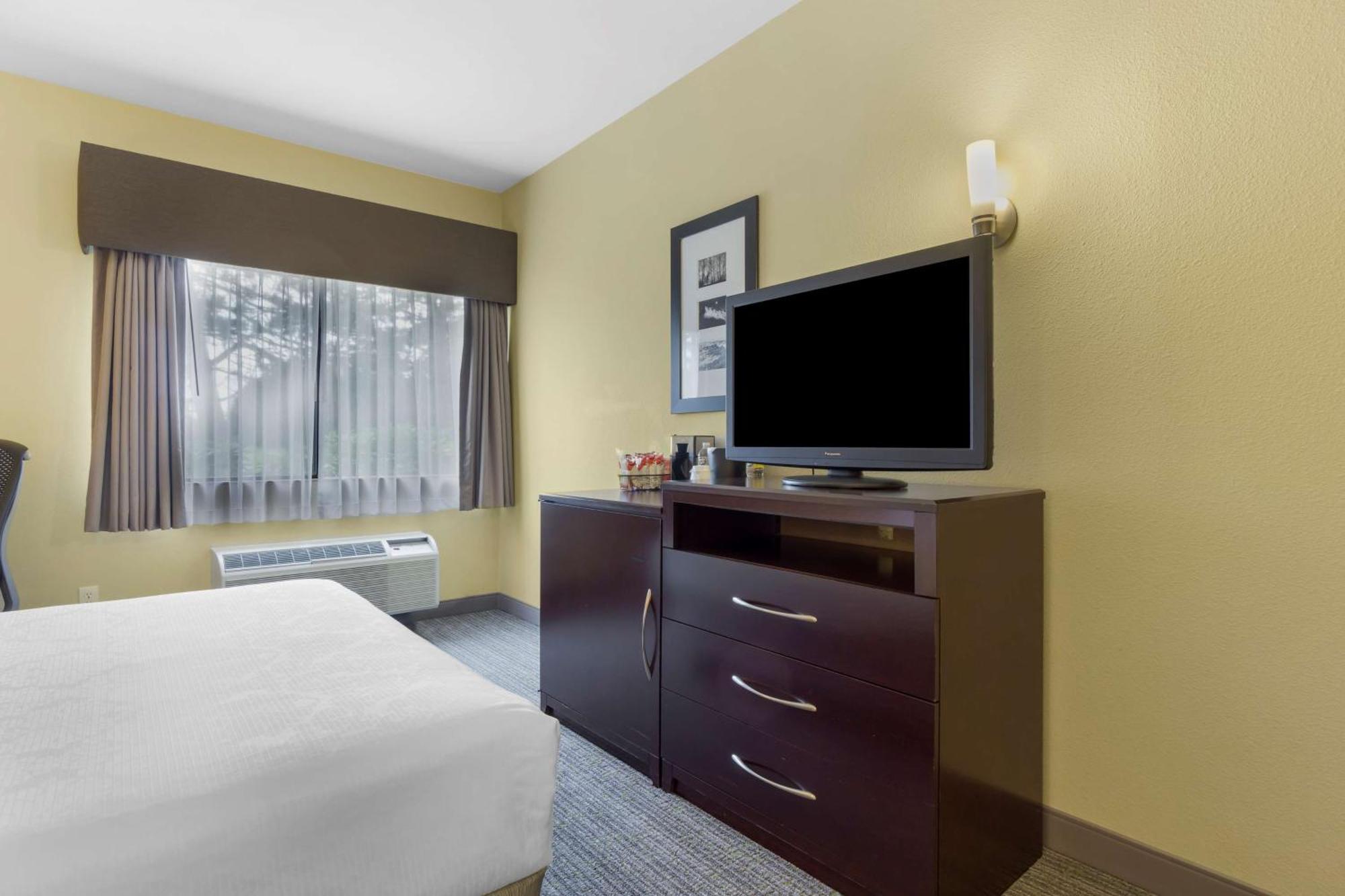 Best Western Plus Plaza By The Green Kent Exteriér fotografie