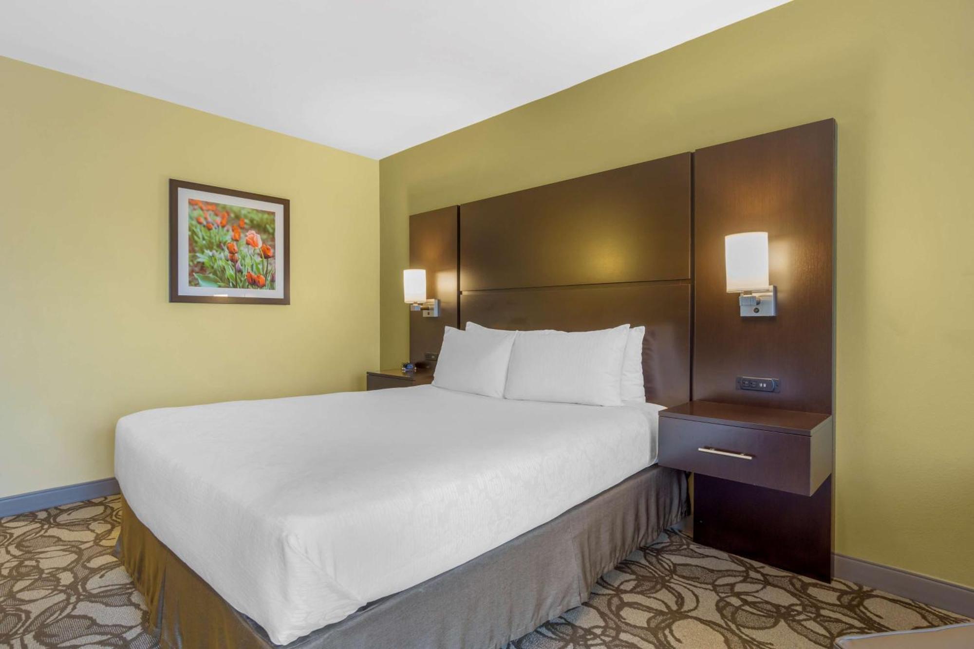 Best Western Plus Plaza By The Green Kent Exteriér fotografie