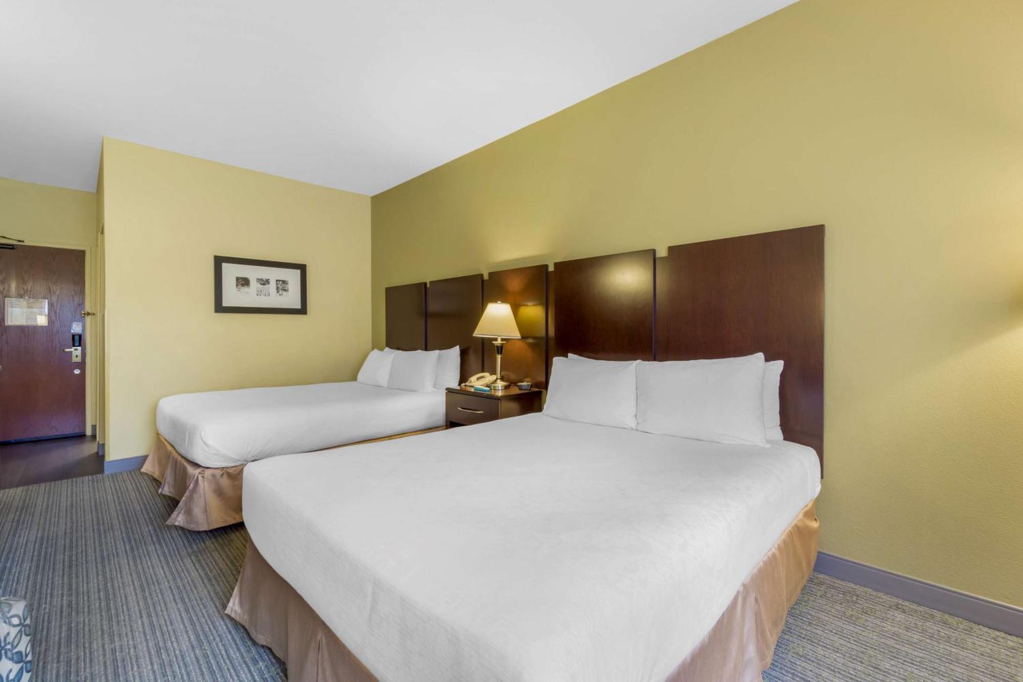 Best Western Plus Plaza By The Green Kent Exteriér fotografie